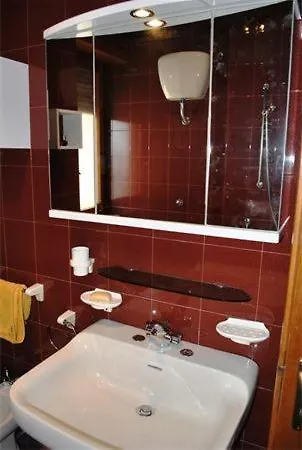 Elegante Con Terrazzo Due Passi Dal Centro Apartament Lecce